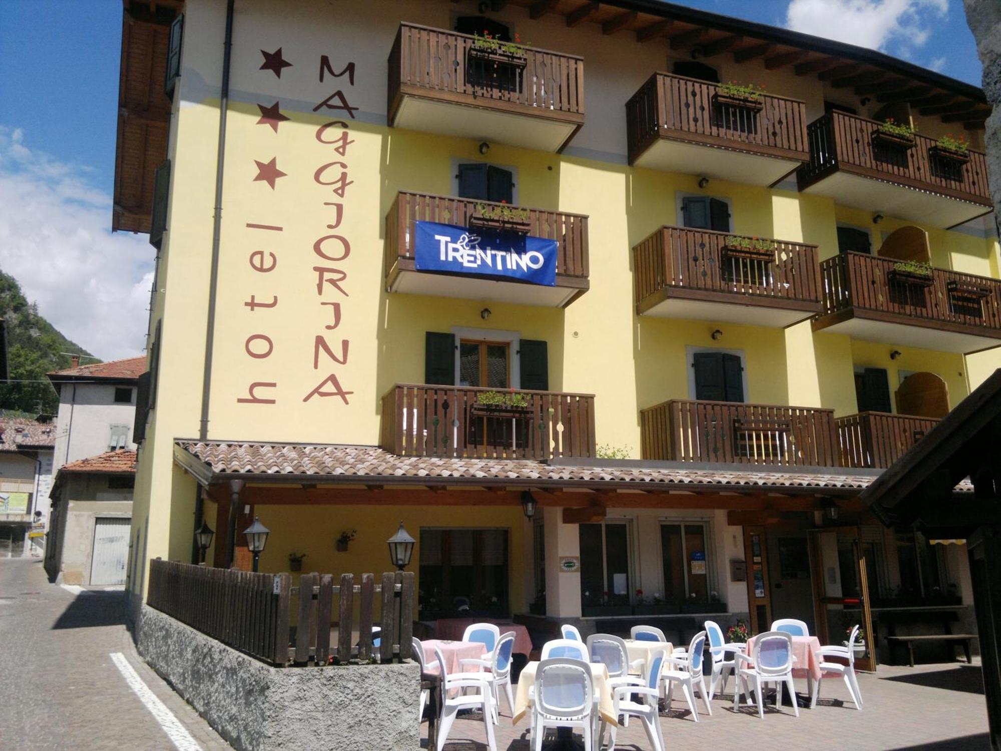 Albergo Maggiorina Bezzecca Luaran gambar